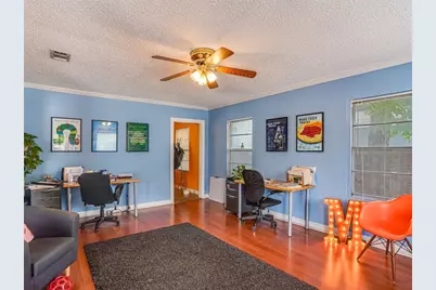 1509 W Koenig Lane, Austin, TX 78756 - Photo 6