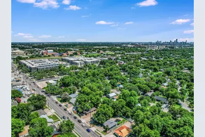 1509 W Koenig Lane, Austin, TX 78756 - Photo 28