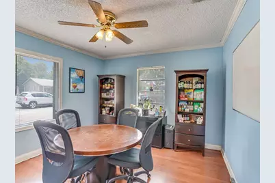 1509 W Koenig Lane, Austin, TX 78756 - Photo 10