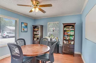 1509 W Koenig Ln, Austin, TX 78756 - Photo 10