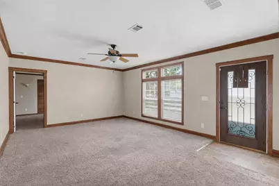 186 La Selva Drive, Elgin, TX 78621 - Photo 4