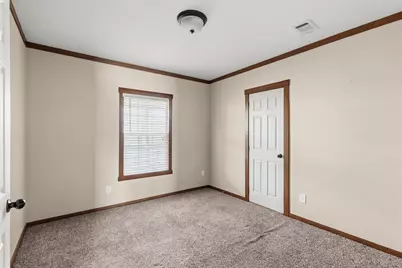 186 La Selva Drive, Elgin, TX 78621 - Photo 16