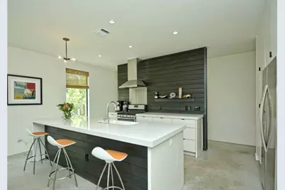 2308 1/2 E 9th Street, Austin, TX 78702 - Photo 10