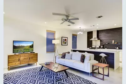 2308 1/2 E 9th Street, Austin, TX 78702 - Photo 8