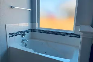 1009 Sundrops St, Leander, TX 78641 - Photo 16