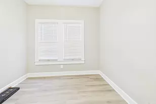 1903 David St, Austin, TX 78705 - Photo 12