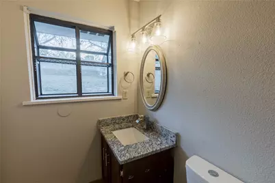 2003 Castle Gate Circle, San Marcos, TX 78666 - Photo 32