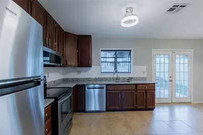 2003 Castle Gate Circle, San Marcos, TX 78666 - Photo 10