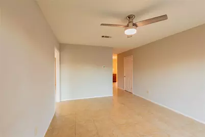2003 Castle Gate Circle, San Marcos, TX 78666 - Photo 4