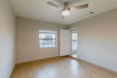 2003 Castle Gate Circle, San Marcos, TX 78666 - Photo 8