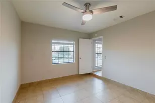 2003 Castle Gate Cir, San Marcos, TX 78666 - Photo 8