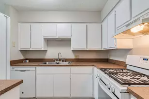 1110 Hyridge St, Round Rock, TX 78664 - Photo 6