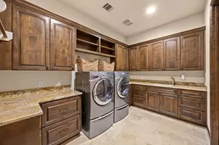 3809 Verano Dr, Austin, TX 78735 - Photo 32