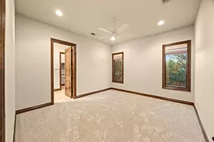 3809 Verano Dr, Austin, TX 78735 - Photo 30