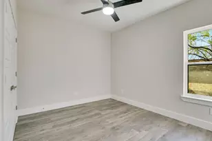 611 Sunray, Horseshoe Bay, TX 78657 - Photo 14