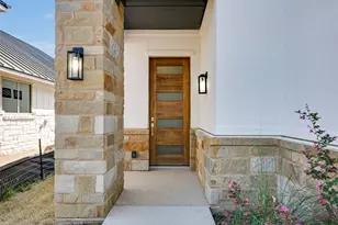 611 Sunray, Horseshoe Bay, TX 78657 - Photo 4