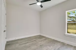 611 Sunray, Horseshoe Bay, TX 78657 - Photo 14