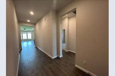 303 Bear Oak Street, Hutto, TX 78634 - Photo 6