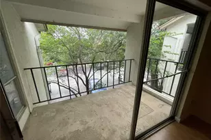 6910 Hart Ln, Austin, TX 78731 - Photo 10