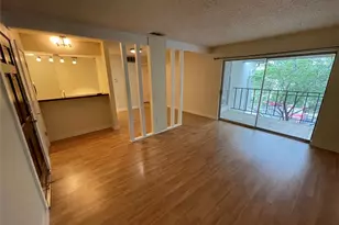 6910 Hart Ln, Austin, TX 78731 - Photo 2