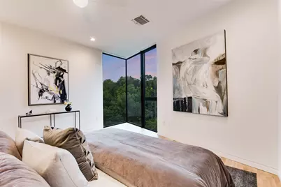 1115 W 31 St, Austin, TX 78705 - Photo 28