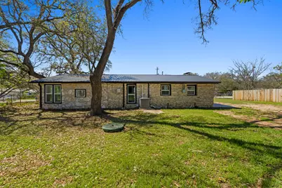 201 County Road 279, Liberty Hill, TX 78642 - Photo 34