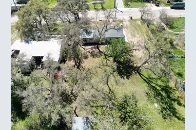 201 County Road 279, Liberty Hill, TX 78642 - Photo 16