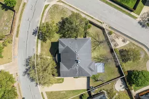 901 Ambrose Dr, Pflugerville, TX 78660 - Photo 30