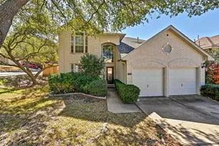 12601 Grimes Ranch Ct, Austin, TX 78732 - Photo 2