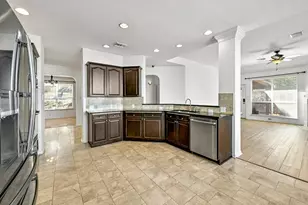 12601 Grimes Ranch Ct, Austin, TX 78732 - Photo 10