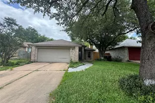 908 Saunders Dr, Round Rock, TX 78664 - Photo 1