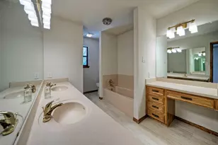 3109 Eanes Cir, Austin, TX 78746 - Photo 18