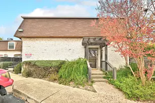 7801 Shoal Creek Blvd, Austin, TX 78757 - Photo 2