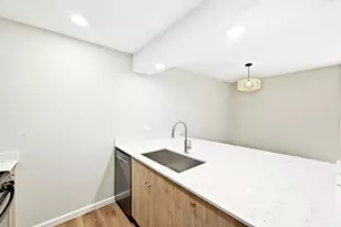 7801 Shoal Creek Blvd, Austin, TX 78757 - Photo 14