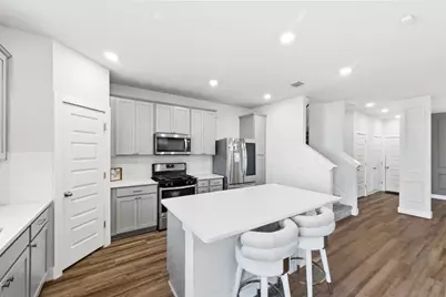 7416 Travertine Spring Drive #149, Austin, TX 78744 - Photo 4