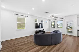 7416 Travertine Spring Dr, Austin, TX 78744 - Photo 8