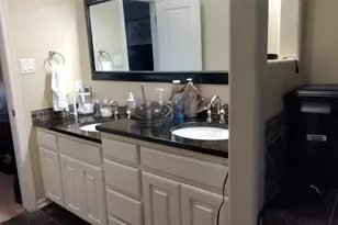 500 Kenniston Dr, Austin, TX 78752 - Photo 16