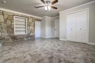 18201 Lura Ln, Jonestown, TX 78645 - Photo 6