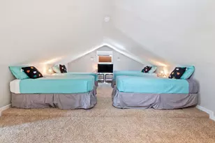 1025 Lakeshore Dr, Spicewood, TX 78669 - Photo 22