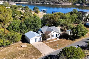 1025 Lakeshore Dr, Spicewood, TX 78669 - Photo 6