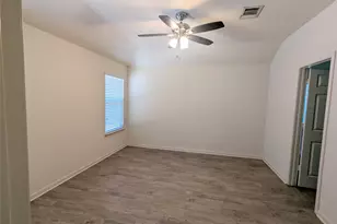 129 Park Ln, San Marcos, TX 78666 - Photo 8