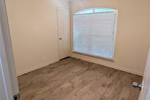 129 Park Ln, San Marcos, TX 78666 - Photo 14