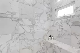 7611 Providence Ave, Austin, TX 78752 - Photo 24