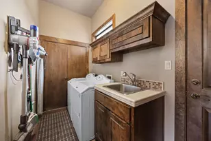 303 Yaupon Dr, Spicewood, TX 78669 - Photo 16