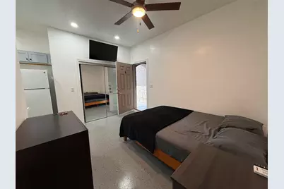 216 Charles Trail #B, Georgetown, TX 78626 - Photo 4