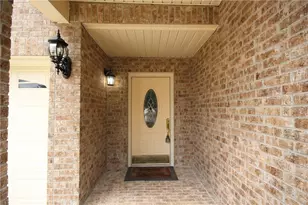 2215 Kimra Ln, Cedar Park, TX 78613 - Photo 2