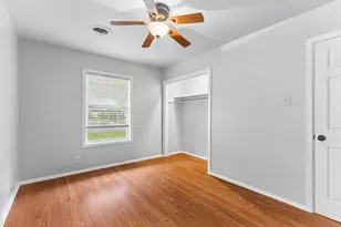 202 E Tate St, Burnet, TX 78611 - Photo 12