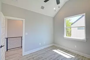 6002 Carnation Terrace, Austin, TX 78741 - Photo 12