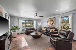 362 Oak Haven Rd, Fredericksburg, TX 78624 - Photo 2