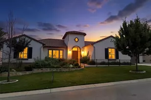 216 Skipping Cedar St, San Marcos, TX 78666 - Photo 2